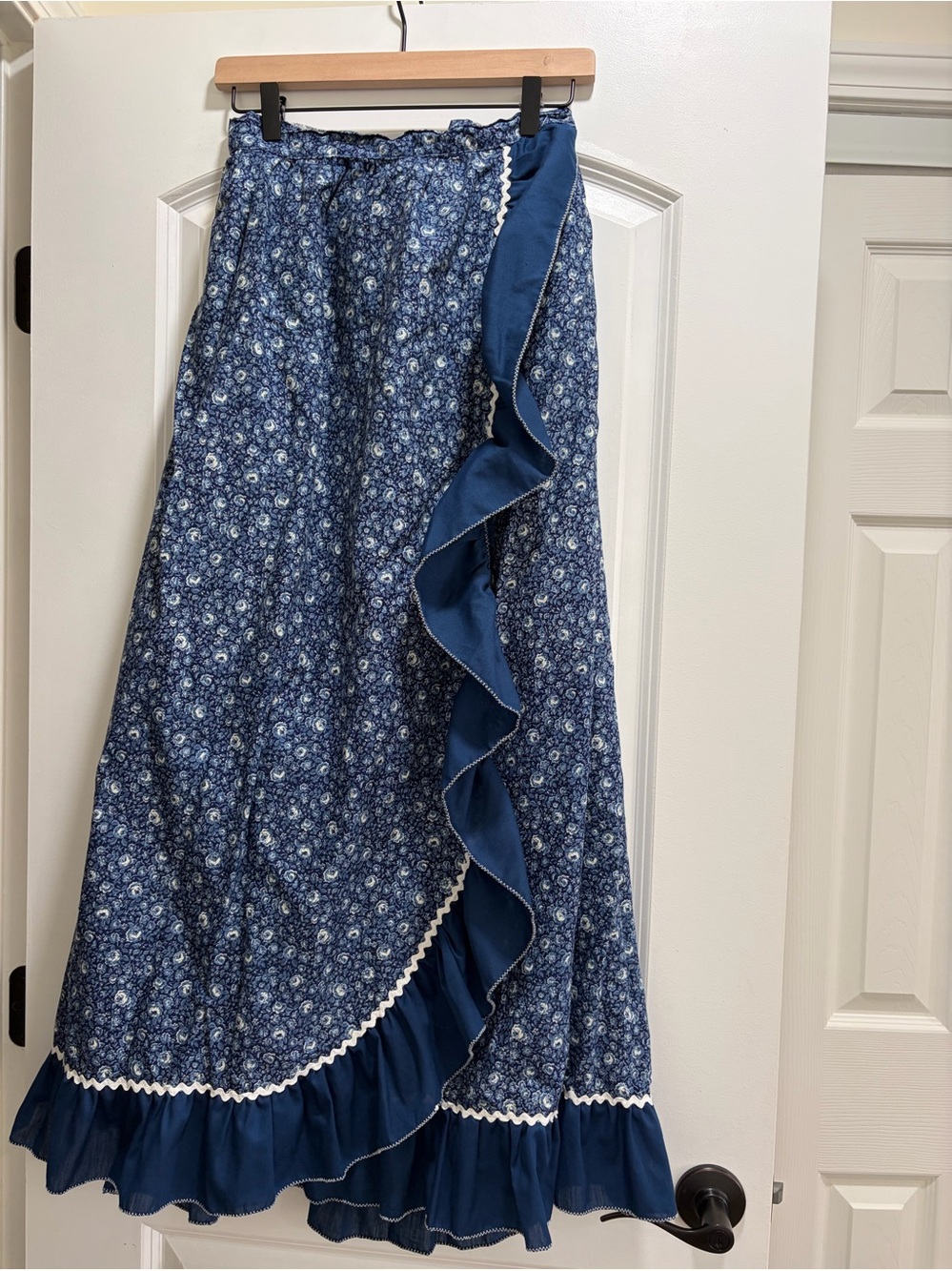 True Vintage 1970s Western Prairie Calico Floral Wrap Maxi Skirt Indigo Blue